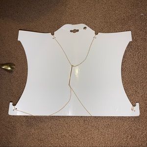 gold body chain / body jewelry